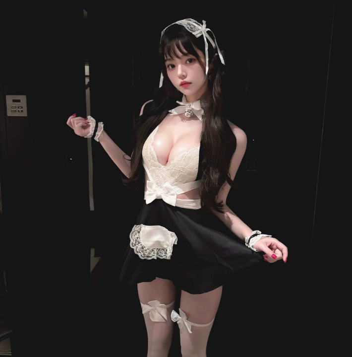 性感蕾丝蝴蝶结绑带露背开叉裙摆女仆女佣制服5.png